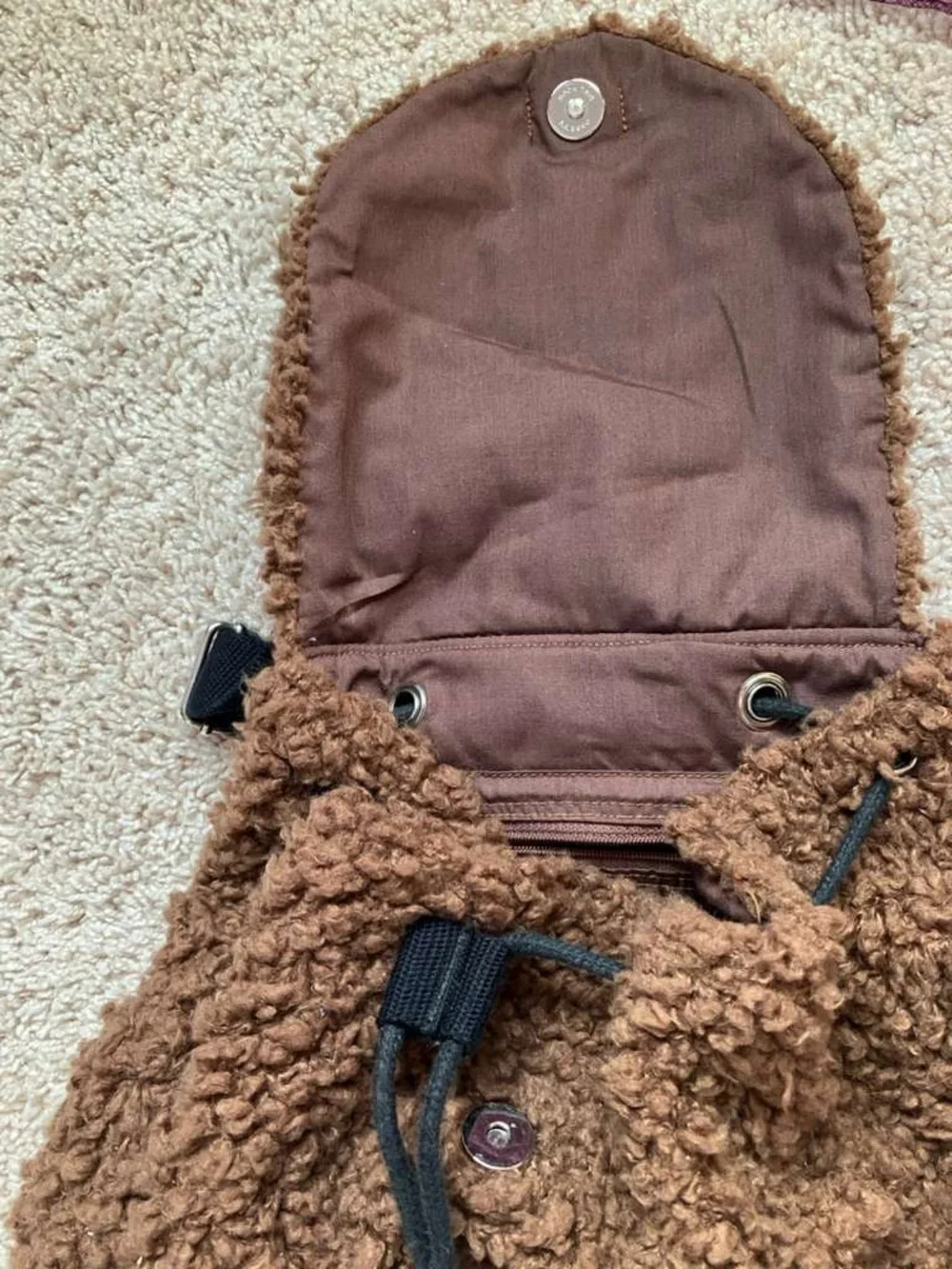 Nici soft brown
